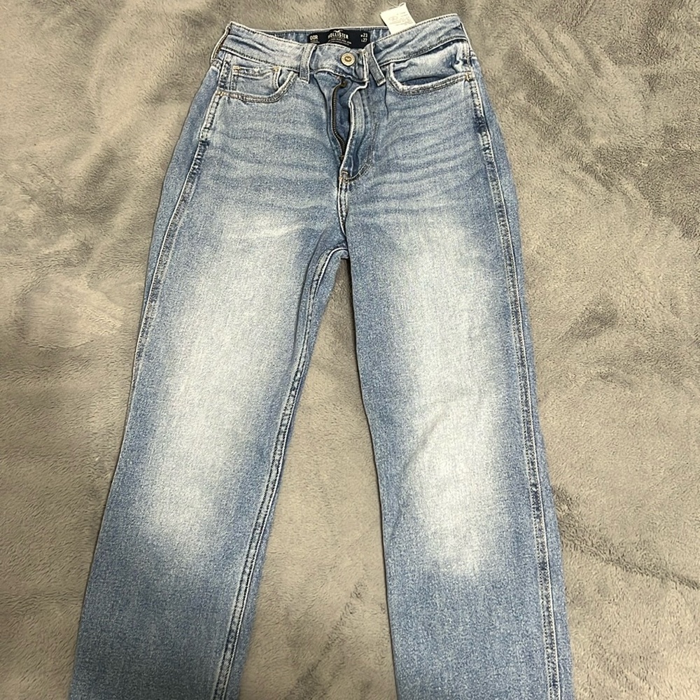 Hollister Mom Jeans